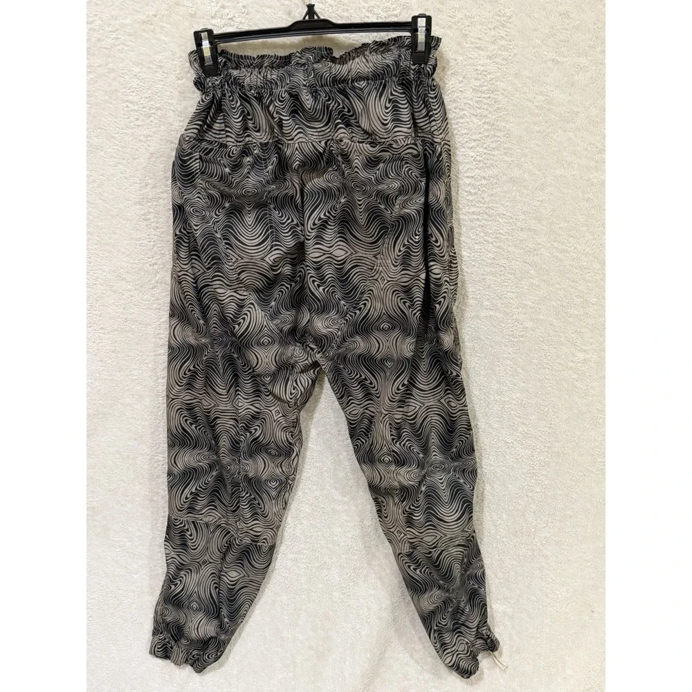 Free People FP‎ Movement Women's XS Spring Trekker Cargo Pants Black Swirl